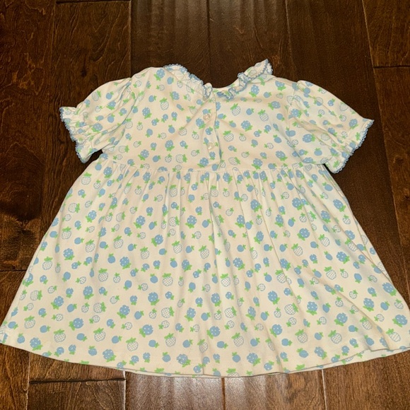 Eyelet & Ivy Rosemary Top in Dandy Apples - 6 - price is firm - Picture 5 of 5